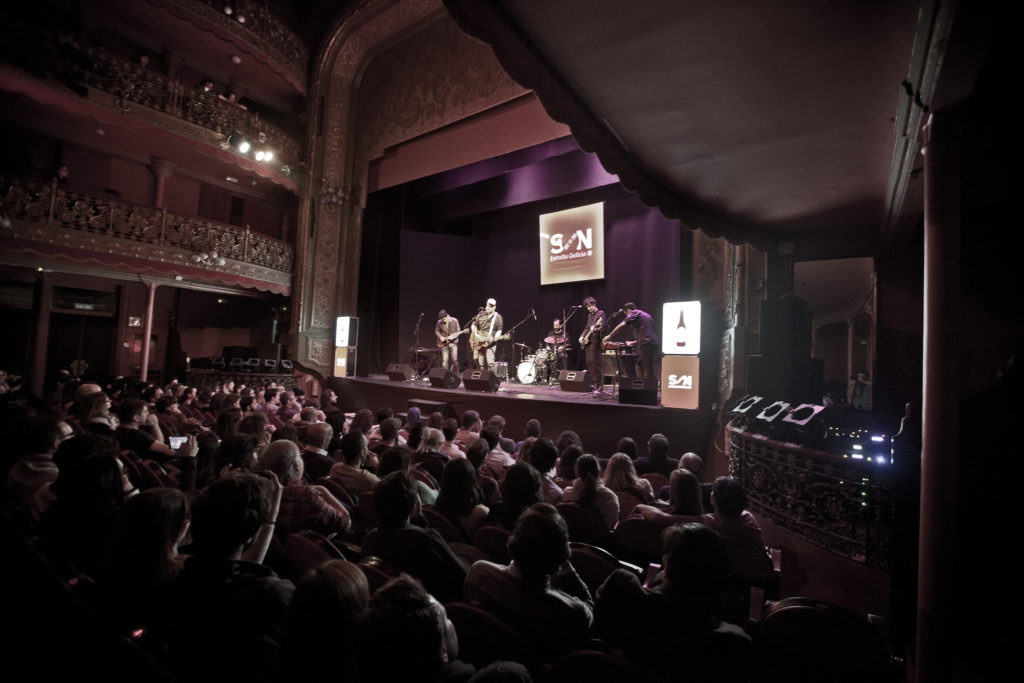 Ricardo Lezón en Teatro Lara